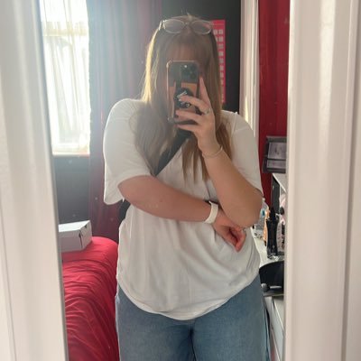 sbc1806's profile picture. 🕶️🍃