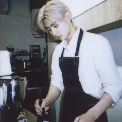 full_of_kpop's profile picture. 𝑬𝒏𝒉𝒚𝒑𝒆𝒏 ༄‧₊☁️::🍓`୭