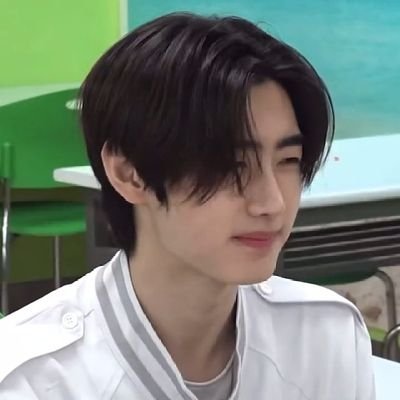 ☆ @enhypen ★꒰ Au próximamente? ꒱ 🥐 🥞🧈 🥠
𓆝 𓆟 𓆞 𓆝 𓆟 𓆝 𓆟