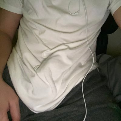 Lester12913371's profile picture. 