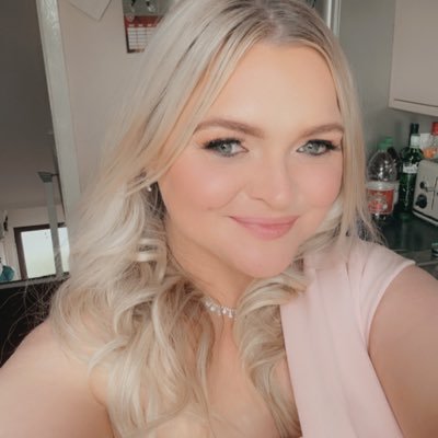 LauraHughe10273's profile picture. HDU nurse practitioner, devoted mum & wife, Heart of Midlothian season ticket holder 🇱🇻