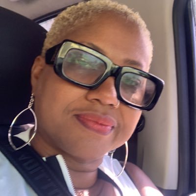 GailMings's profile picture. I just wanna see the sun rise tomorrow.  #proudmom