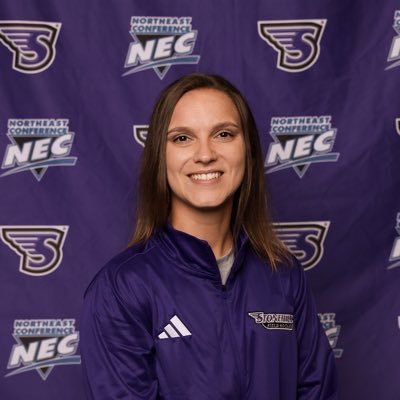 Head Field Hockey Coach - Stonehill College 🦅 UMaine Field Hockey Alum #7 || Vancouver, BC