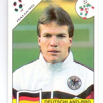 Capitán de Alemania 90 Campeón del Mundo !!!
jugué de 10 de 5 y de 2, las conozco todas.

A la izquierda la maneja la Elite. 

Hincha a muerte de Mariolo !!