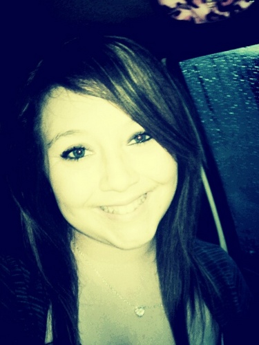 21. Outgoing. Fun. Loud.
