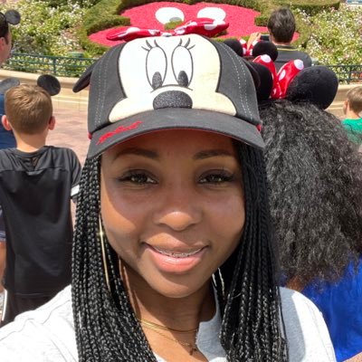 YesMsDavis's profile picture. Dean of Multilingual Education @ KAMS ♥️ #HomeOfTheBigDogs 💙KIPP Texas Schools