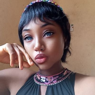 Joyygal's profile picture. 