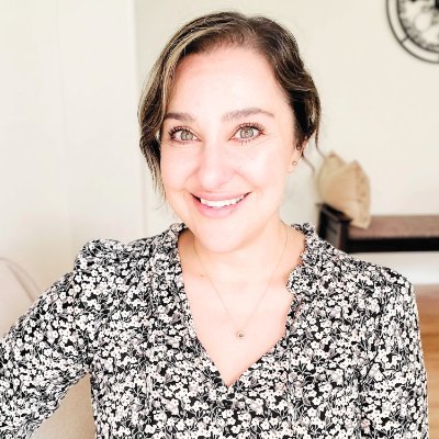 _dianazaya's profile picture. Strategic Consultant helping real estate firms develop a data-driven culture around agent recruitment | Contributing author to Inman & Real Trends