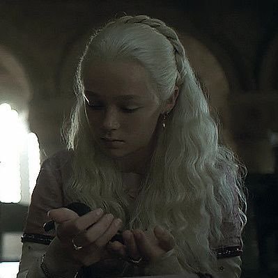 “She hated Dragonstone, she wanted to fly.”