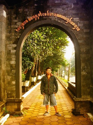 andreazcruize's profile picture. IDIC | Android Freak | Ios Lover | Symbian geek | Audiophile ordo very Kerehore |  #NP-Zedd;Calvin Harris; Kokia