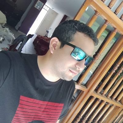 alferand10's profile picture. Ingeniero de software.