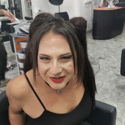 DianaHuntDJ's profile picture. 