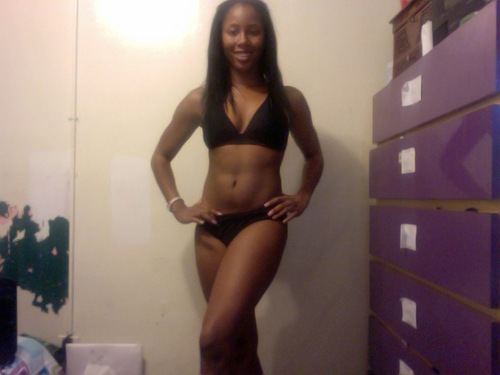 Im just me... Thats All I can be.
Dancer, model, actress, beachbody coach and much more!