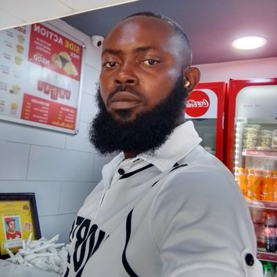 nsikak_smi37's profile picture. I love being myself 
 I don't get a fuck with anybody