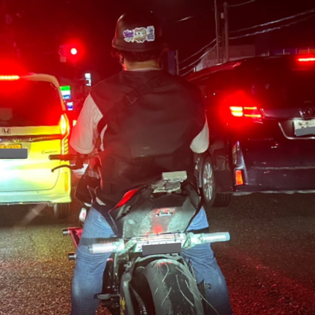 zippy_damper's profile picture. zx6Rと420i クーペ に乗ってる 23歳になってしまった #美乳職人