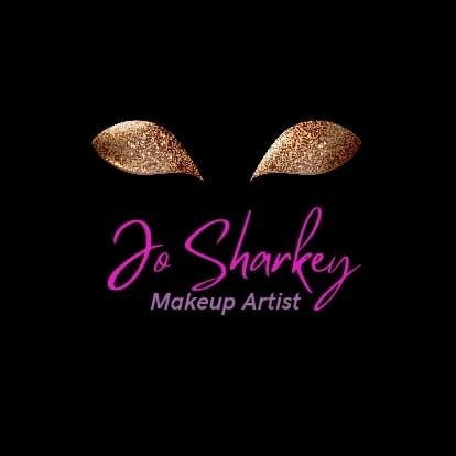 MUA makeup Artist specialising in wedding makeup in Nottingham. Please get in touch for bookings.