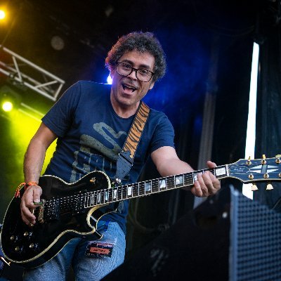 Vagata_lol's profile picture. Guitarritas oficial de mi pueblo. A veces toco con los @MadPeopleBand, la mejor banda del universo!!!
