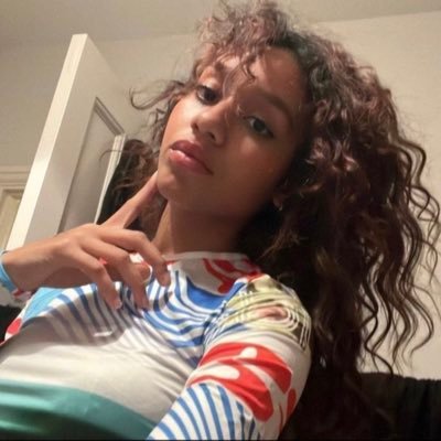 THESUNPRlNCESS's profile picture. ignore the spelling mistakes