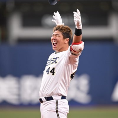 好きなプロ野球チーム : オリックス・バファローズ  |  好きな応援団 : 大阪紅牛會  |  好きな応援歌 : 頓宮裕真 Best of luck 〜弥栄への合言葉〜  |  好きなチャンステーマ : 丑王-Bs History-  |  好きなマルチテーマ : BuffaYell