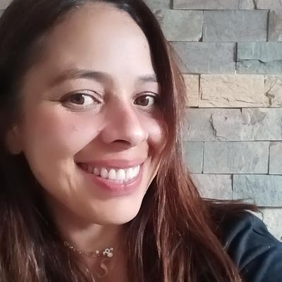 tadinoelena's profile picture. 