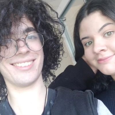 Conta de casal do @krauserisdead e da @Marialindel
Não temos um relacionamento aberto e somos contra o poligamismo
1 ano, 11 meses e 1 semana juntos
