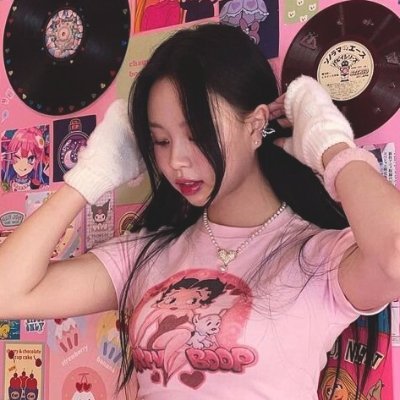 tikkikropkuj's profile picture. ­­ ­­ ­­ ­­                  you probably got a dart board   ­­ ­­ ­       ­ ­­ ­ ­     ­­   ­          ­­ ­­ ­ ­­   with my face right in the middle