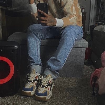 discreetgrips's profile picture. 🙊 Discreet dyke handjobs 💦 🚫 NO free link ups 🚫🗣️ NO HEAD 🗣️ NO PENETRATION 🗣️ ATL/HTX/Vegas