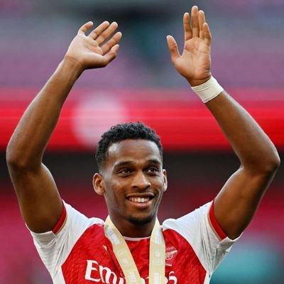 Arsenal fan COYG🔥|An OBIdient through & through | 🇳🇬  Nigerian  🇳🇬 | Simple, gentle, humble, honest, God-fearing, and a justice advocate.