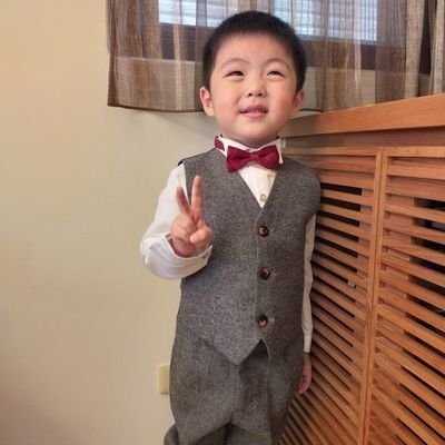 RossWillie57681's profile picture. 
