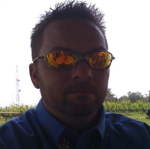 sniperinaviper's profile picture. 