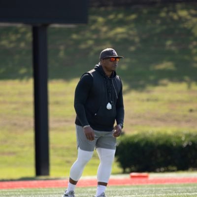 Christian, husband and father!!! Associate Head Coach, Special Teams Coordinator, Wide Receivers Coach @ The University of West Alabama