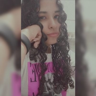 Apenas uma espec que ama acompanhar e apreciar o conteúdo das pessoas 💖