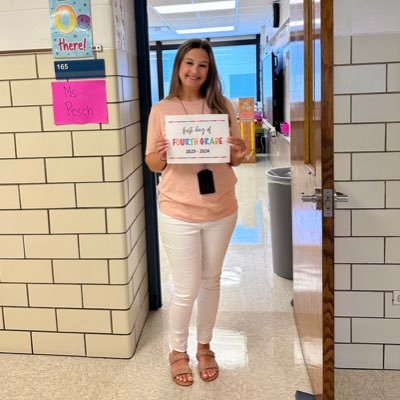 4th Grade Teacher 🍎 Scott Elementary School 💙 Leyden High School Cheer Coach 📣