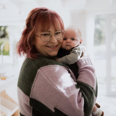 HannahEvans1293's profile picture. 💩👽🧜🏻‍♀️🐝🐻🌿🥑🍸♐️🇳🇿 🍣🍞🌏🦔🐡👑Kiwi in Queenstown. Mrs. Evans 💜~Im older than I look~ Kia Ora