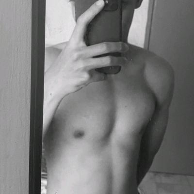 Smoky_m69n's profile picture. Travel ✈️ 
Relax 💨