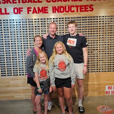 Sara's husband. Braden, Kylee, and Addy's father.
Director of MTXE Premier Grassroots
Boys Varsity Assistant - Mukwonago High School