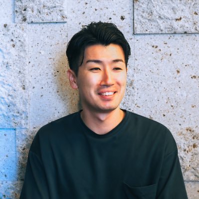 ハードルを抱える人の人生に、よい風が吹く瞬間を届けたい。広告会社で企業のブランド戦略を考える傍ら、自主事業で社会課題や福祉領域のプロジェクトを企画・設計。ソーシャルとビジネス、2つの世界をアイディアで繋ぐことを目指しています。不登校×マイクラの「ゆるクラ」がグッドデザイン2024受賞