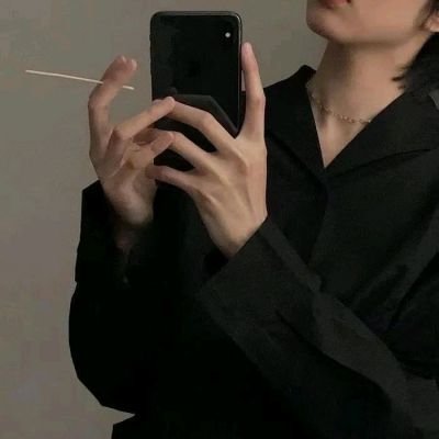 RBabbitt93868's profile picture. 