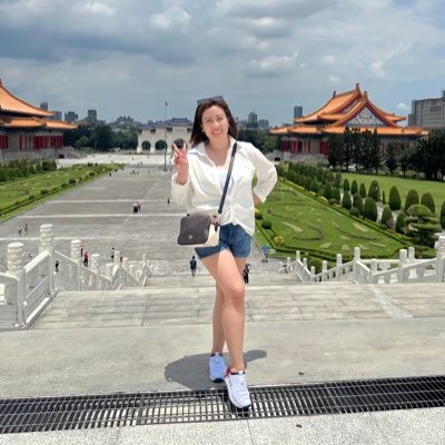 janey_S's profile picture. If I fall, I will rise again.