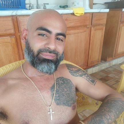 Single aguantador complaciente bull Contenido solo para mayores de +21