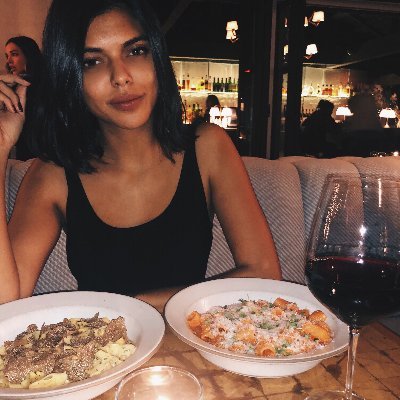 NFT and Crypto trader. Also a pizza lover 🍕🍕🍕