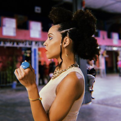 ProfissionalizaAê!
Perfil transformado para discutir a profissionalização de um categoria audaz.