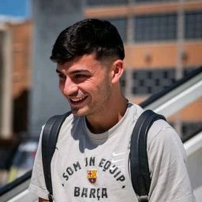 sakyicarlos17's profile picture. 