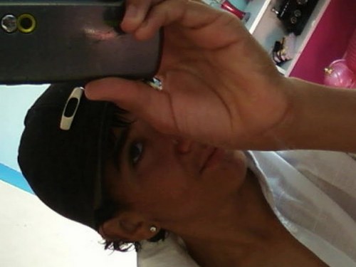 Aquele garoto viciado em .skate,Musica,internet, @RuivinhaSdc_ - Niver 21/12 ...quer saber mais Seguei aii ...