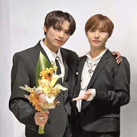 haechaniesgf's profile picture. hyuckren supremacy.