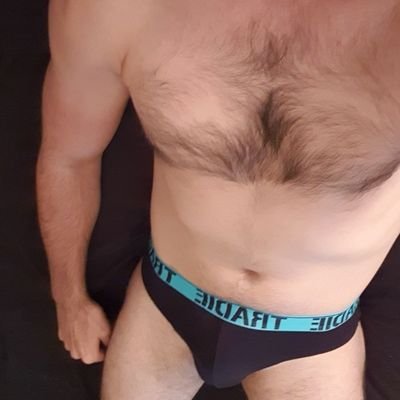 Hairy, hung, handsome 😈