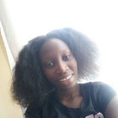 Hellena243's profile picture. Passionate about software engineering and problem solving | One algorithm at a time