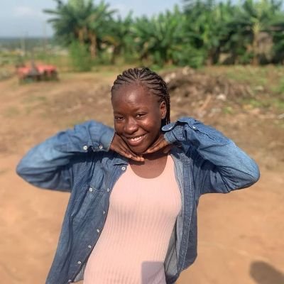 An agriculturist 🌴, Communicator 🗣️, partially into script writing 📝, Project Manager.