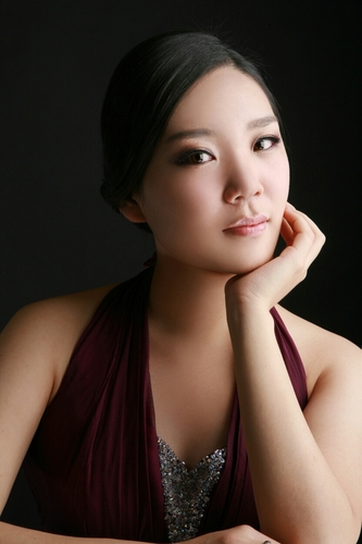 #Musician #Director for #Roman_Catholic

#음악교육 #대중문화 #정의 #낮은트윗빈도
이제아이돌1은아는 #이모