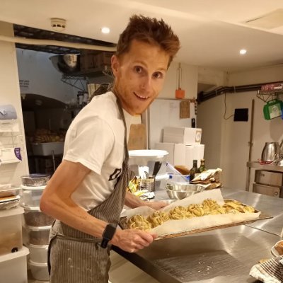 Ryanbtweets's profile picture. Following my bakery dreams
He/Him
💫
All my own views